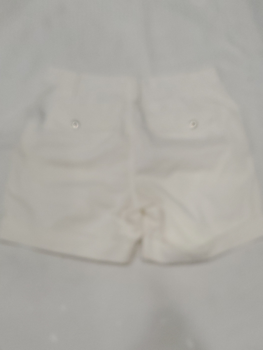 Lauren Ralph Lauren White Bermuda Pocket Shorts - Picture 6 of 13